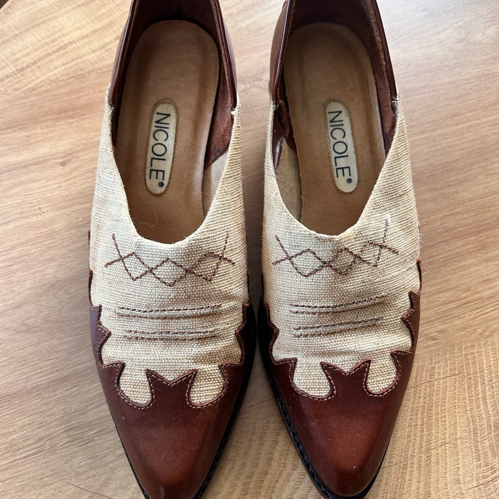 Vintage leather cowgirl loafer